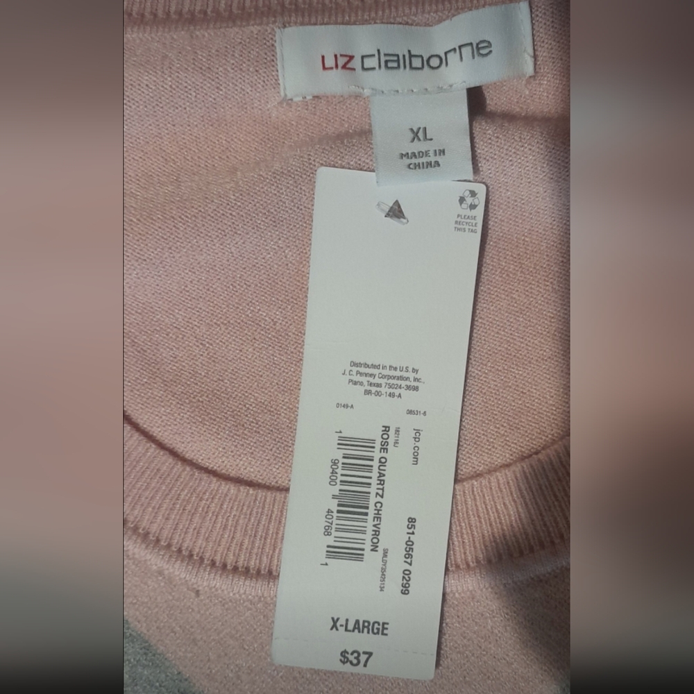 Liz Claiborne - NWT Pink Chevron Sweater, Size X- LG - Picture 3 of 3
